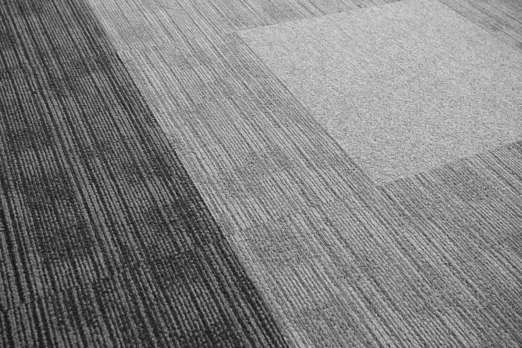 72_dpi_4A8F_CloseUp_carpet_TRUST_920_940_AVENUE_920_GREY_2