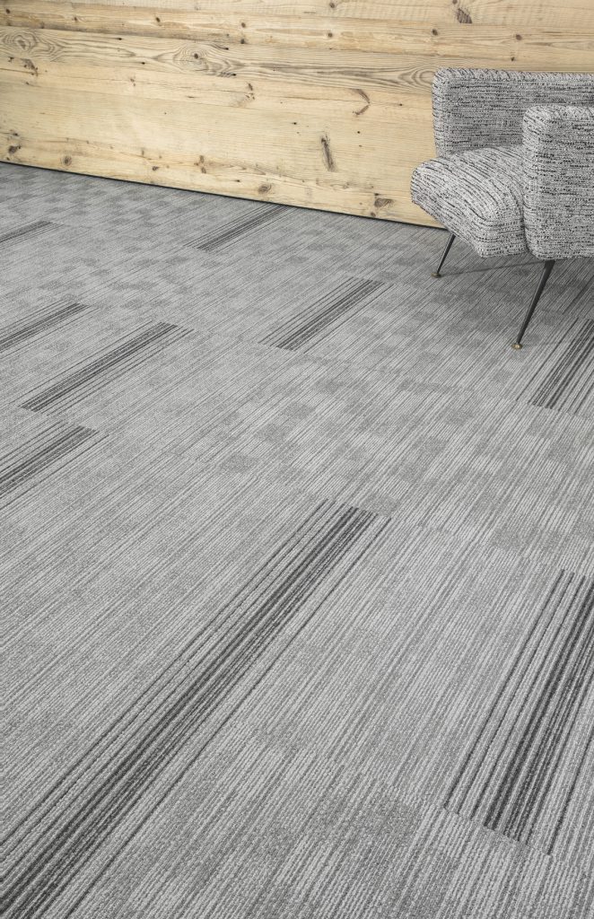 72_dpi_4B2H_CloseUp_carpet_TRUST_920_TRUST STRIPES_910_GREY_1